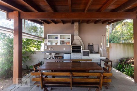 Casa de condomínio à venda com 191m², 3 quartos e 2 vagasÁrea comum - Churrasqueira