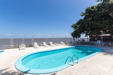 Casa de condomínio à venda com 191m², 3 quartos e 2 vagasÁrea comum - Piscina