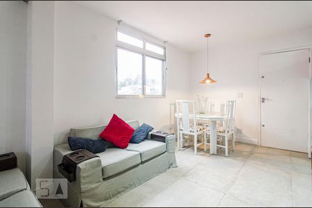 Sala de apartamento para alugar com 1 quarto, 50m² em Vila Madalena, São Paulo