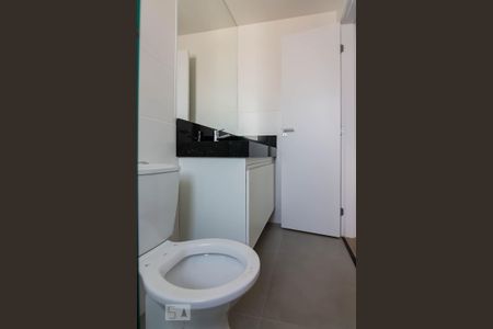 Banheiro Quarto Suíte 1 de apartamento para alugar com 2 quartos, 65m² em Cruzeiro, Belo Horizonte