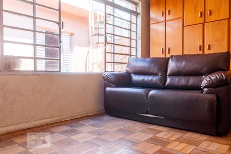 Sala de TV de casa para alugar com 3 quartos, 300m² em Jardim Brasil (zona Sul), São Paulo