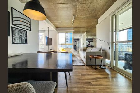 Sala/Cozinha de apartamento para alugar com 1 quarto, 62m² em Cidade Monções, São Paulo