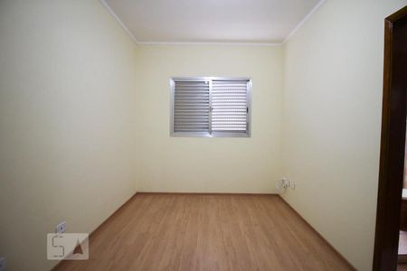 Casa à venda com 131m², 3 quartos e 2 vagasQuarto