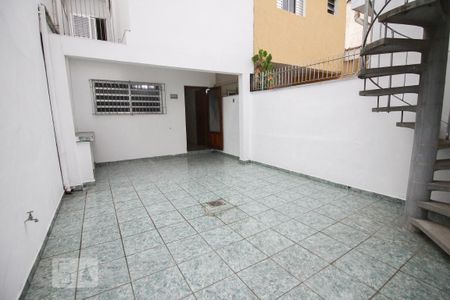 Casa à venda com 131m², 3 quartos e 2 vagasÁrea Externa