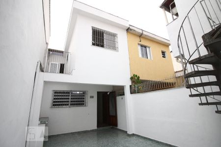 Casa à venda com 131m², 3 quartos e 2 vagasÁrea Externa