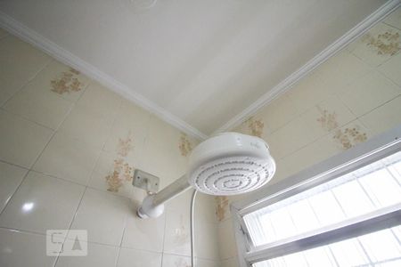 Casa à venda com 131m², 3 quartos e 2 vagasBanheiro