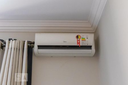 Casa de condomínio à venda com 300m², 4 quartos e 3 vagasQuarto da suíte 1