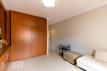 Casa de condomínio à venda com 300m², 4 quartos e 3 vagasQuarto da suíte 4