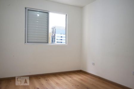 Quarto 1 de apartamento para alugar com 3 quartos, 70m² em Vila Izabel, Curitiba