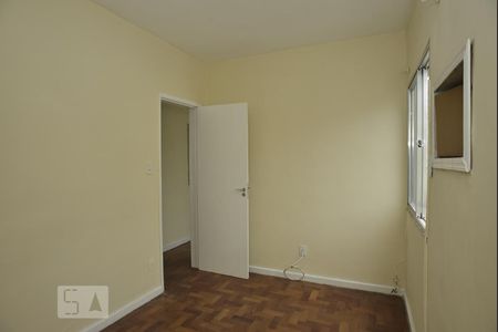 Quarto 1 de apartamento para alugar com 2 quartos, 49m² em Freguesia (jacarepaguá), Rio de Janeiro