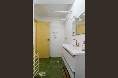 Apartamento para alugar com 55m², 2 quartos e sem vaga Apartamento para alugar com 55m², 2 quartos e sem vagaBanheiro