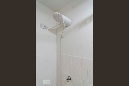 Apartamento para alugar com 55m², 2 quartos e sem vaga Apartamento para alugar com 55m², 2 quartos e sem vagaChuveiro