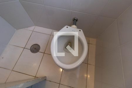 Apartamento para alugar com 120m², 3 quartos e sem vaga Apartamento para alugar com 120m², 3 quartos e sem vagaBanheiro de Serviço