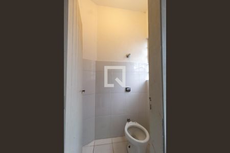 Apartamento para alugar com 120m², 3 quartos e sem vaga Apartamento para alugar com 120m², 3 quartos e sem vagaBanheiro de Serviço
