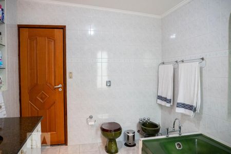 Casa à venda com 450m², 4 quartos e 3 vagasBanheiro da Suíte master