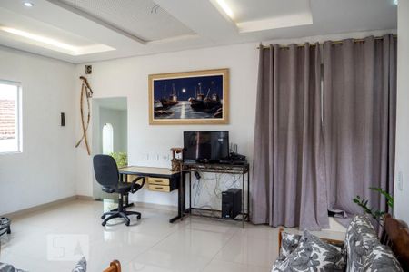 Casa à venda com 450m², 4 quartos e 3 vagasSalão de Festas