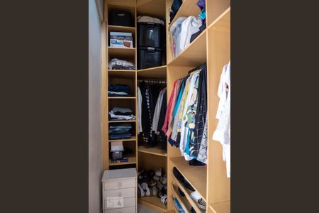 Casa à venda com 450m², 4 quartos e 3 vagasCloset da Suíte master