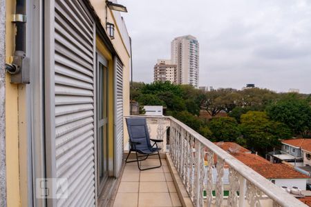 Casa à venda com 450m², 4 quartos e 3 vagasVaranda da Suíte master