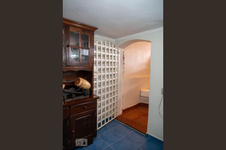 Casa à venda com 450m², 4 quartos e 3 vagasAdega