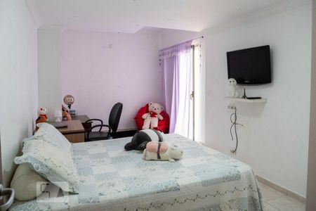 Casa à venda com 450m², 4 quartos e 3 vagasSuíte 2