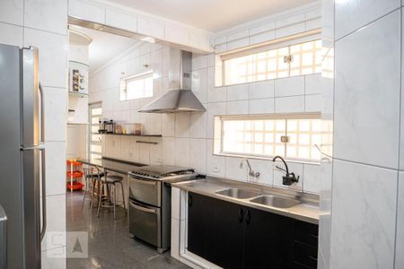 Casa à venda com 450m², 4 quartos e 3 vagasCozinha