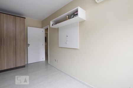 QUARTO 1 de apartamento à venda com 2 quartos, 72m² em Higienópolis, Porto Alegre