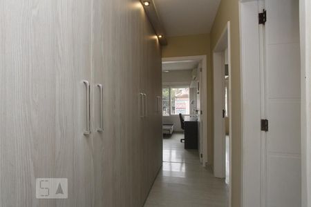 Apartamento à venda com 72m², 2 quartos e 1 vagaCORREDOR