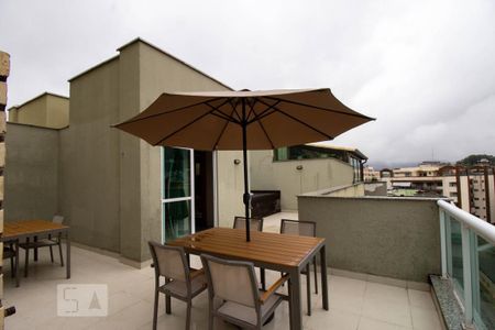 Apartamento para alugar com 105m², 2 quartos e 1 vaga Apartamento para alugar com 105m², 2 quartos e 1 vagaCobertura