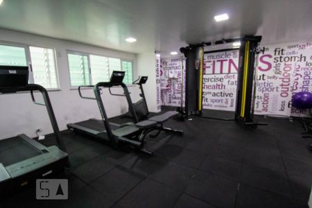 Apartamento para alugar com 105m², 2 quartos e 1 vaga Apartamento para alugar com 105m², 2 quartos e 1 vagaÁrea Comum - Academia