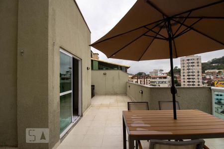 Apartamento para alugar com 105m², 2 quartos e 1 vaga Apartamento para alugar com 105m², 2 quartos e 1 vagaCobertura