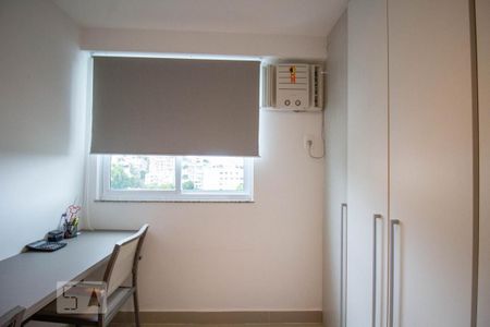 Apartamento para alugar com 105m², 2 quartos e 1 vaga Apartamento para alugar com 105m², 2 quartos e 1 vagaQuarto