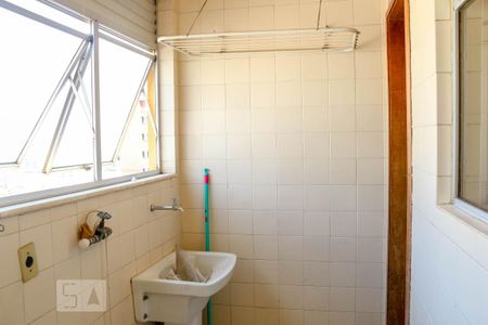 Apartamento para alugar com 98m², 3 quartos e 1 vagaÁrea de Serviço