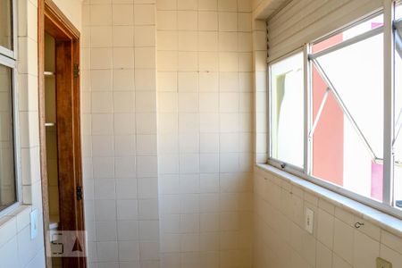 Apartamento para alugar com 98m², 3 quartos e 1 vagaÁrea de Serviço