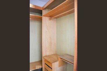 Apartamento para alugar com 98m², 3 quartos e 1 vagaCloset da suíte