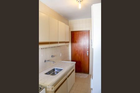 Apartamento para alugar com 98m², 3 quartos e 1 vagaCozinha