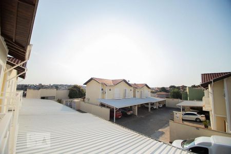 Casa de condomínio à venda com 129m², 3 quartos e 3 vagasvista