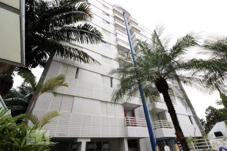 Apartamento para alugar com 77m², 2 quartos e 2 vagasFachada