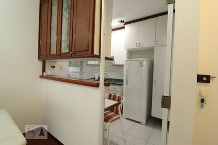 Apartamento para alugar com 77m², 2 quartos e 2 vagasCozinha