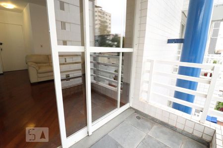 Varanda de apartamento para alugar com 2 quartos, 77m² em Vila Mariana, São Paulo