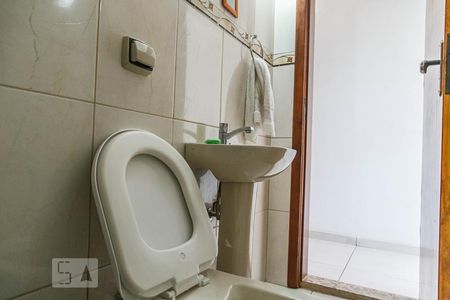 Lavabo de casa de condomínio para alugar com 2 quartos, 70m² em Vila Matilde, São Paulo