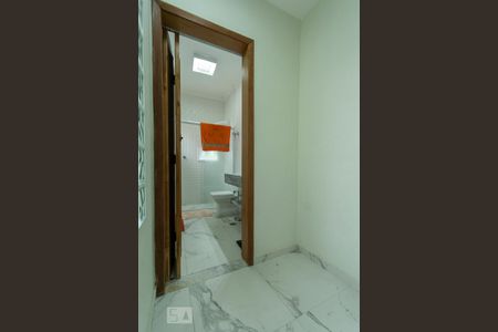 suíte 1 de casa à venda com 3 quartos, 242m² em Vila Bertioga, São Paulo