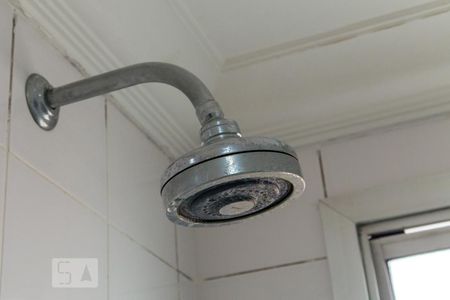 Apartamento à venda com 111m², 4 quartos e 2 vagasBanheiro da suíte 2 - Chuveiro