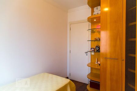 Apartamento à venda com 111m², 4 quartos e 2 vagasQuarto 2