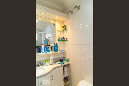 Apartamento à venda com 111m², 4 quartos e 2 vagasBanheiro da suíte 2