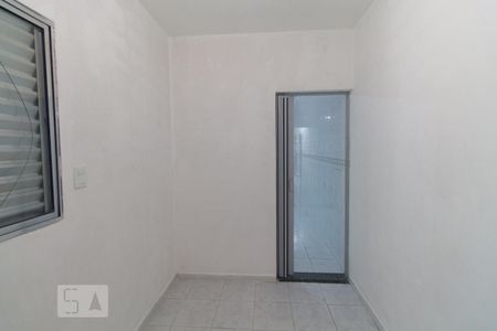 Casa para alugar com 100m², 2 quartos e sem vagaQuarto 2