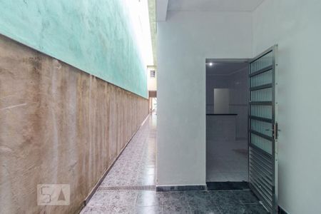 Casa para alugar com 100m², 2 quartos e sem vagaÁrea de serviço