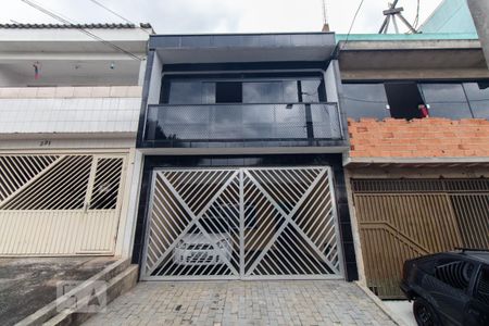 Casa para alugar com 100m², 2 quartos e sem vagaFachada
