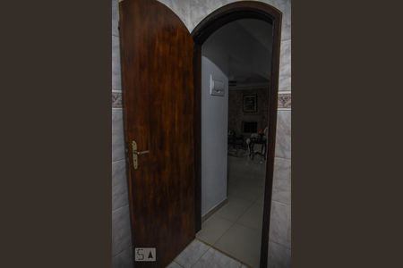 Casa para alugar com 250m², 3 quartos e 4 vagasLavabo