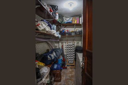 Casa para alugar com 250m², 3 quartos e 4 vagasDespensa