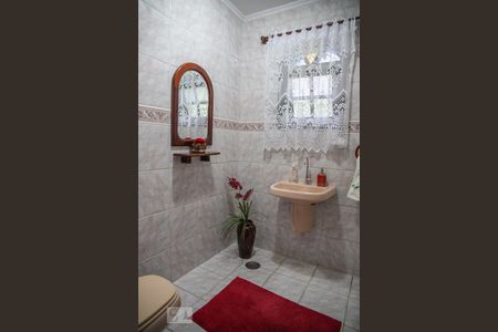 Casa para alugar com 250m², 3 quartos e 4 vagasLavabo